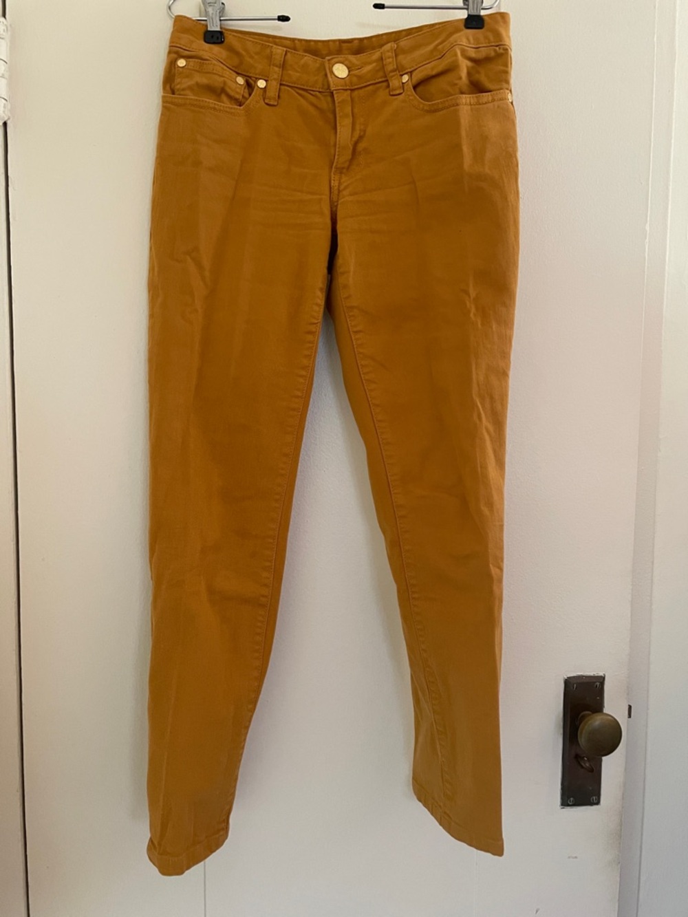 Tory Burch Skinny Jeans in Mustard